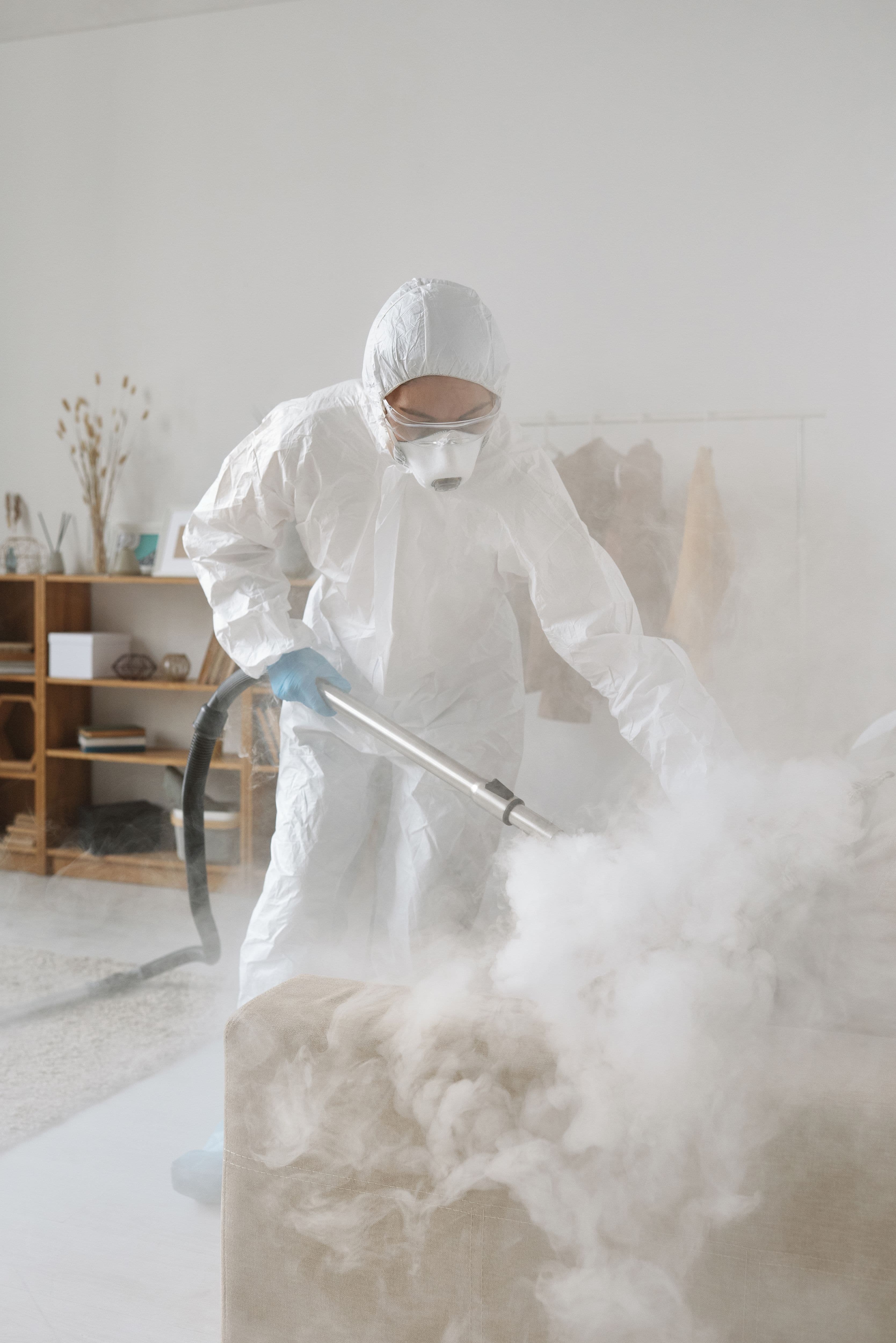 Specialist cleaning preparation with protective equipment
